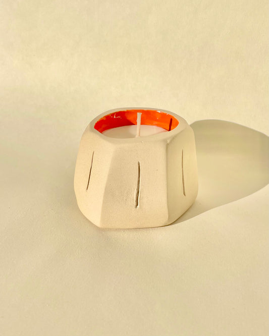 MODEL 020 - ORANYE Collection