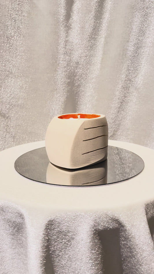 MODEL 007 - ORANYE Collection